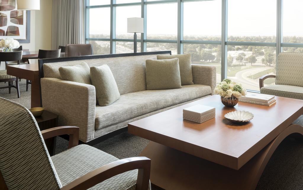 Four Seasons Hotel Silicon Valley At East Palo Alto Exteriör bild